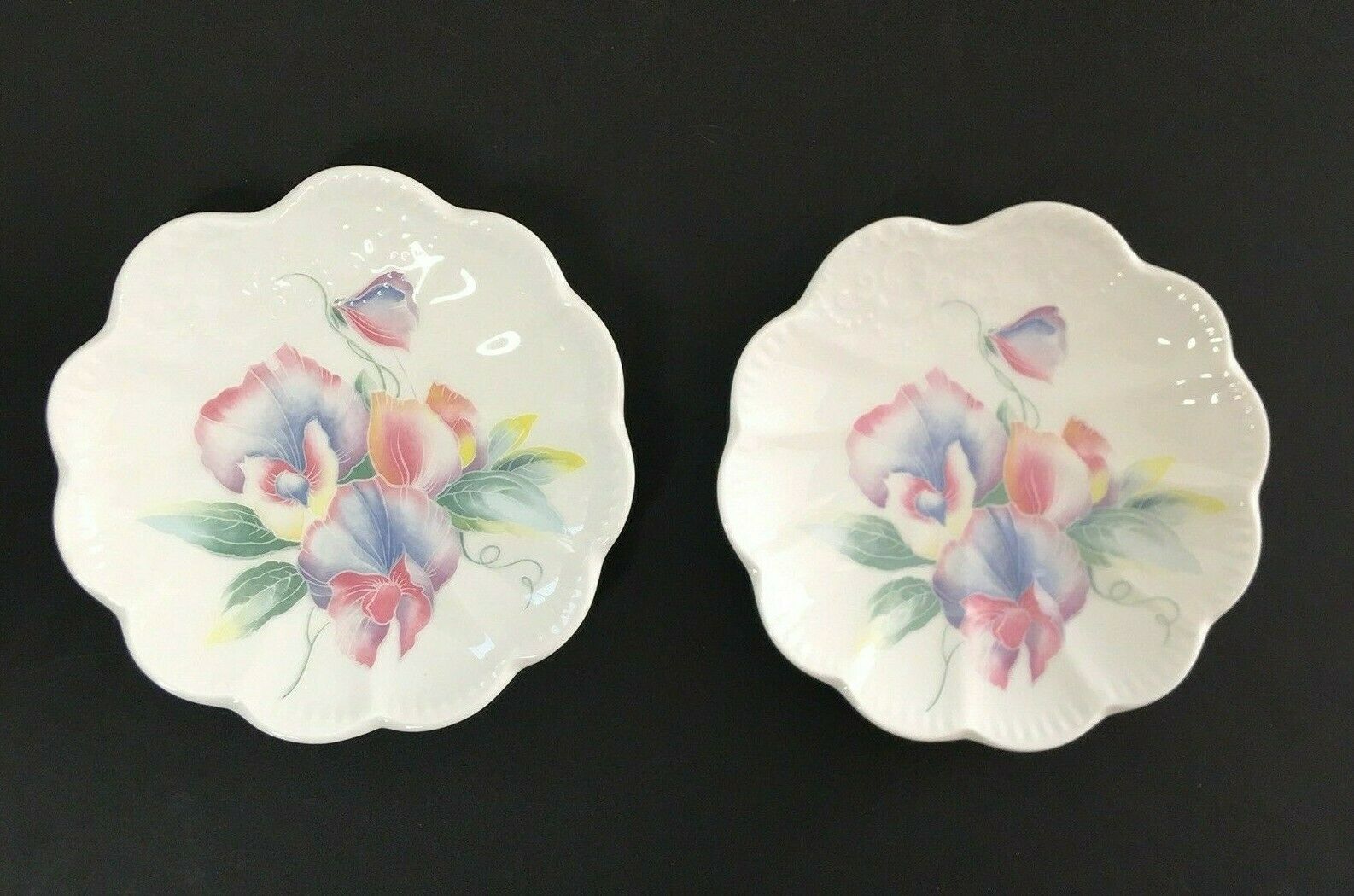 Aynsley Little Sweetheart Plates Set Of 2 Fine Bone China England Pastel Flowers